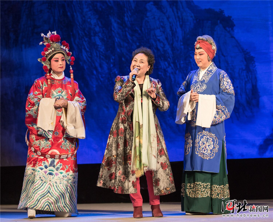 折子戏专场争芳斗艳 观众笑中带泪冰火两重天