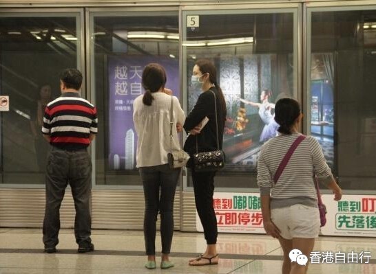 奶茶妹妹承认婚前怀孕 娱乐圈未婚先孕女星盘点（组图）