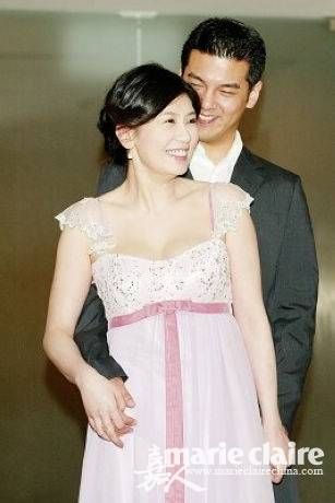 奶茶妹妹承认婚前怀孕 娱乐圈未婚先孕女星盘点（组图）
