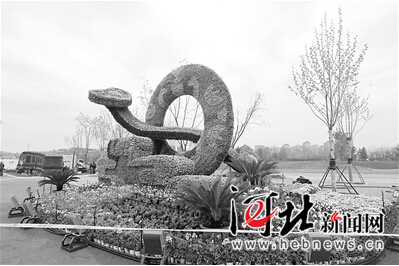 唐山市16处绿雕喜迎世园会 每座都有独特含义