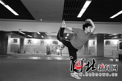 沧州戳脚拳传人苗晓兰：练拳，就是喜欢