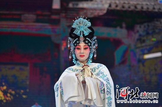 痴爱上党梆子 陈素琴深情演绎《陈圆圆》 痴爱上党梆子 陈素琴深情演绎《陈圆圆》