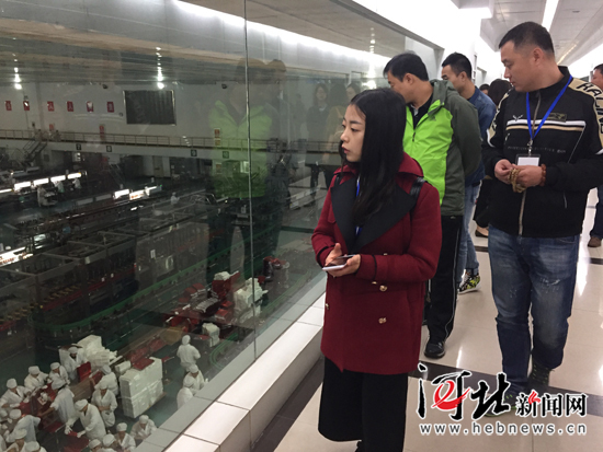 2016匠心楚味网络媒体行：劲牌公司机器人酿酒引关注