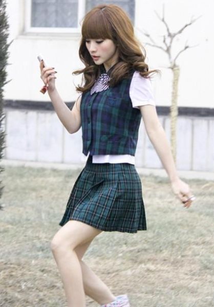 女星校服照风韵各异