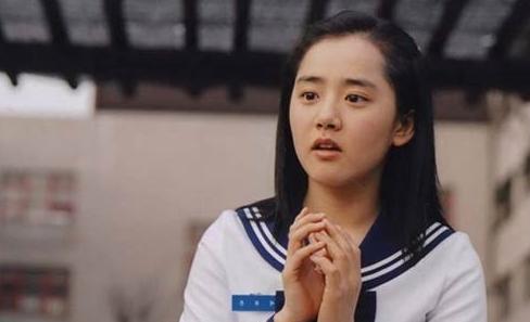 女星校服照风韵各异