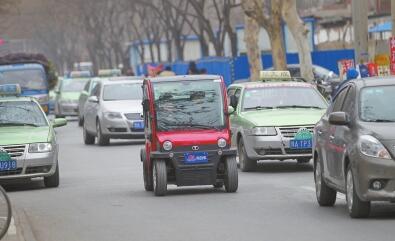 保定整治四轮电动车交通违法 这些安全隐患你可知道? 保定整治四轮电动车交通违法 这些安全隐患你可知道?