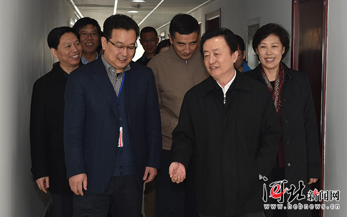 国家新闻出版广电总局副局长孙寿山一行到河北日报报业集团调研