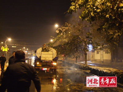 石家庄暴雪后8小时逛公园承诺兑现(图)